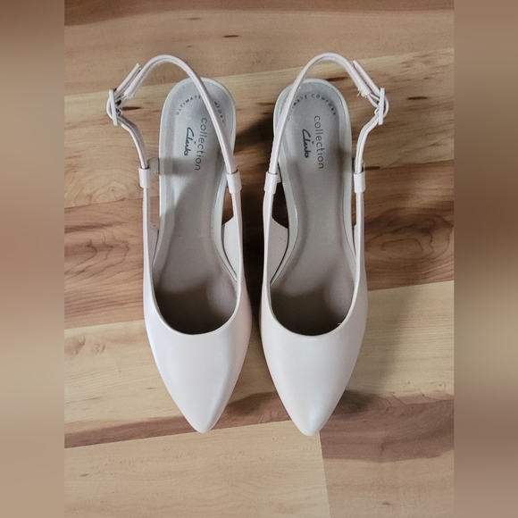 Clarks Blush Leather Slingback Pumps size 7 - Picture 3 of 5